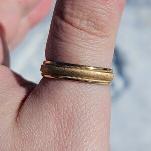 14K Yellow Gold Etched Milgrain Style Men's Wedding Band Ring 5mm Wide Size 9.5